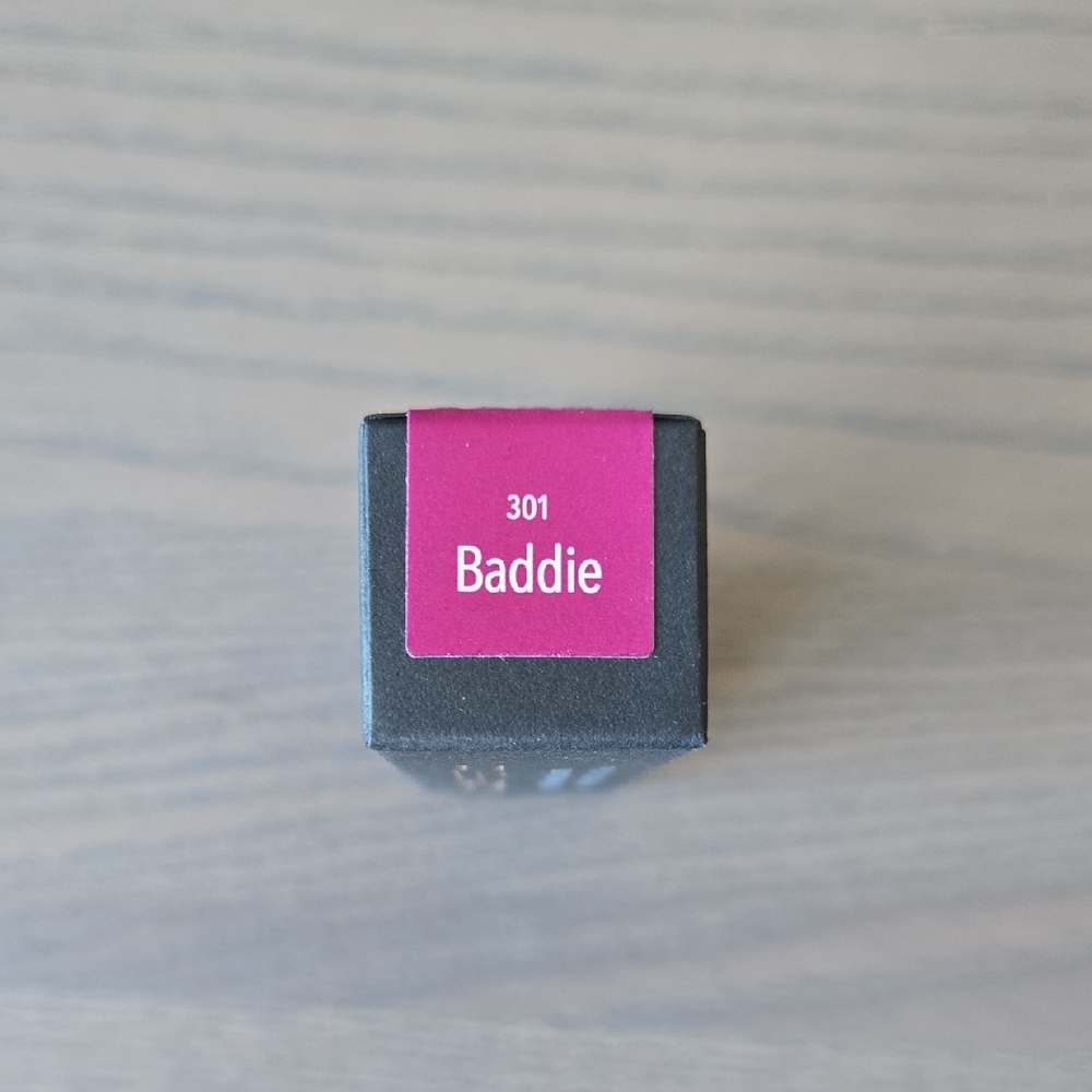 Color Street Baddie Lipstick 301 NEW